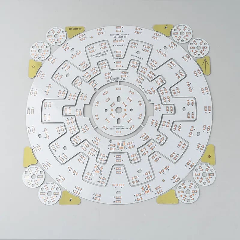 Single-sided aluminum PCB for LED lighting
